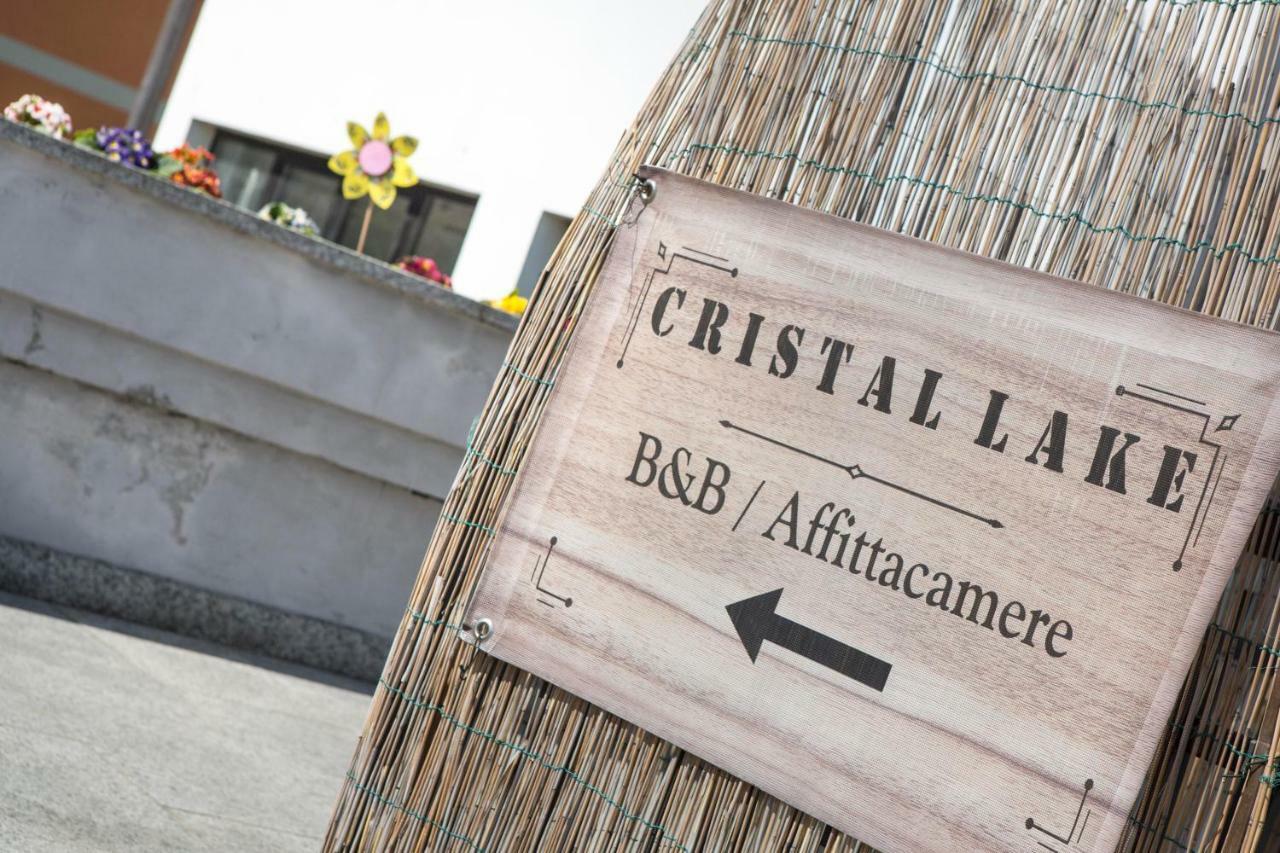 Cristal Lake Affittacamere Испра Екстериор снимка